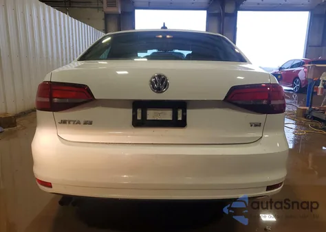 2017 Volkswagen Jetta Se z USA, uszkodzony, nr VIN 3VWB67AJ4HM251407
